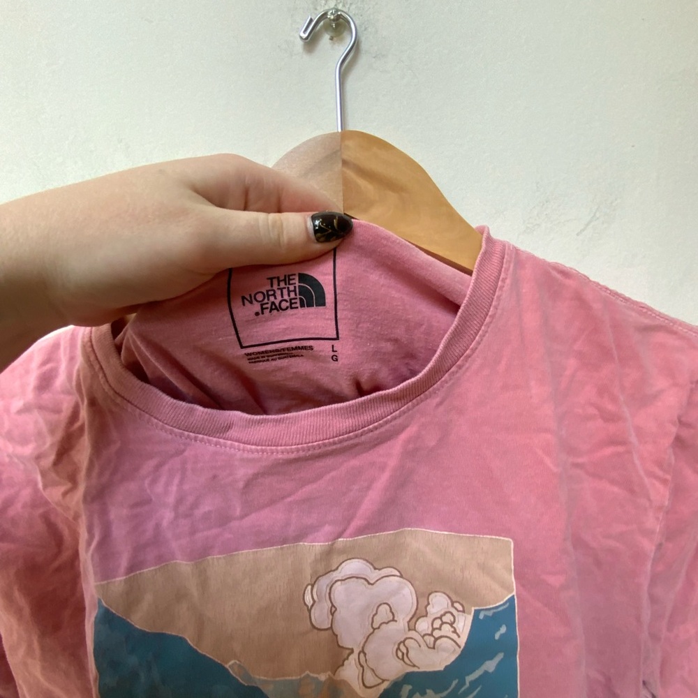 The North Face Tee - Picture 3 of 5